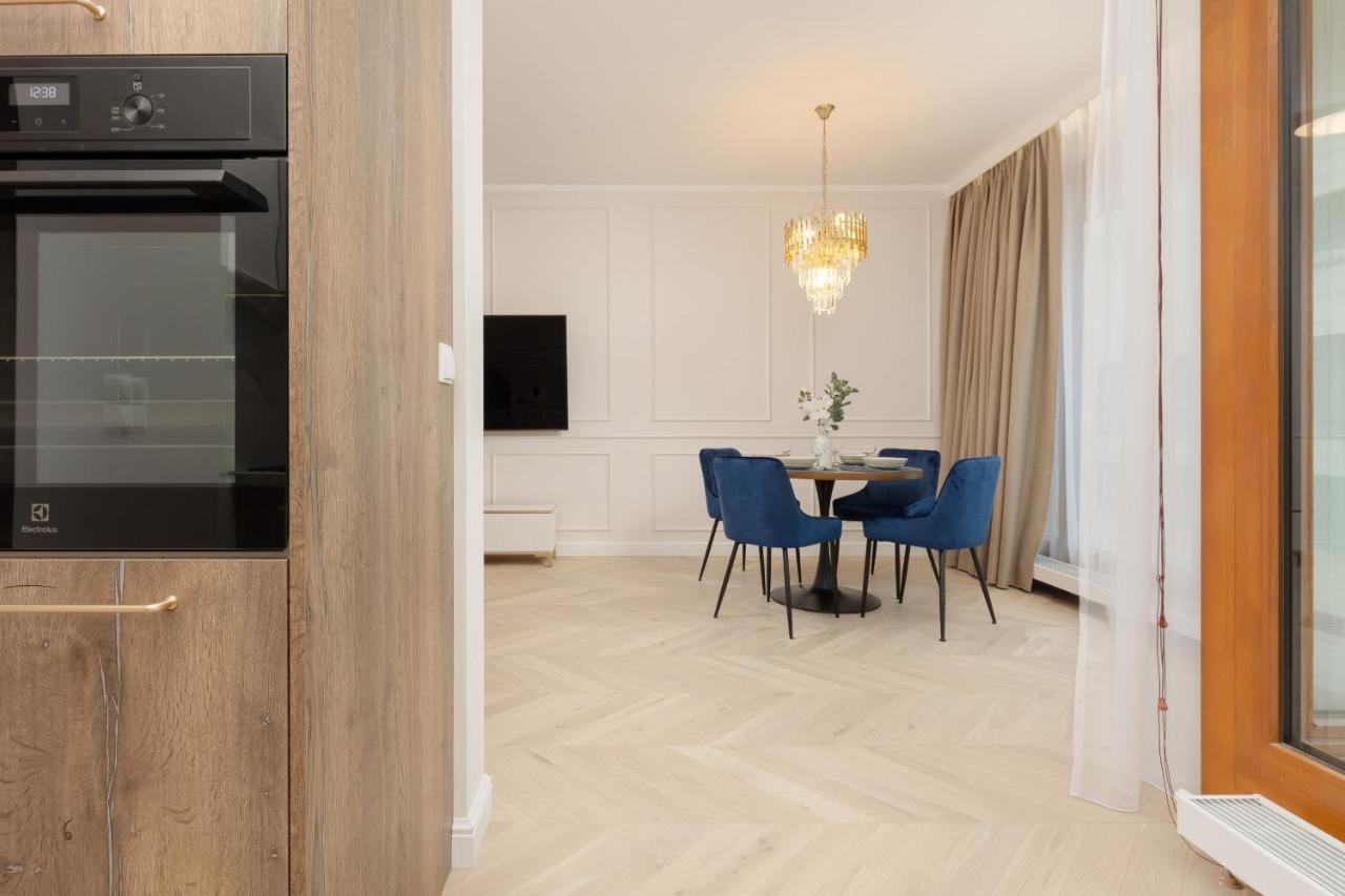 Lux Apartment Niemcewicza With Ac & Balcony Warsaw Ochota By Noclegi Renters Eksteriør billede