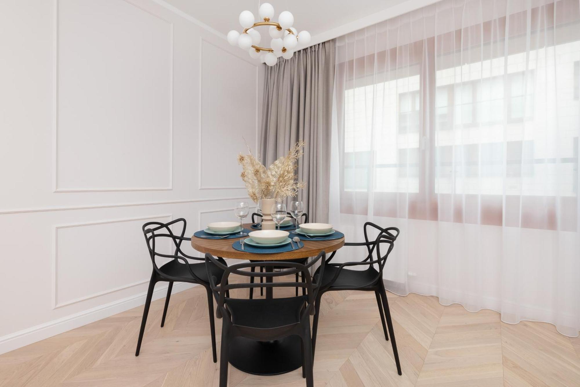 Lux Apartment Niemcewicza With Ac & Balcony Warsaw Ochota By Noclegi Renters Eksteriør billede