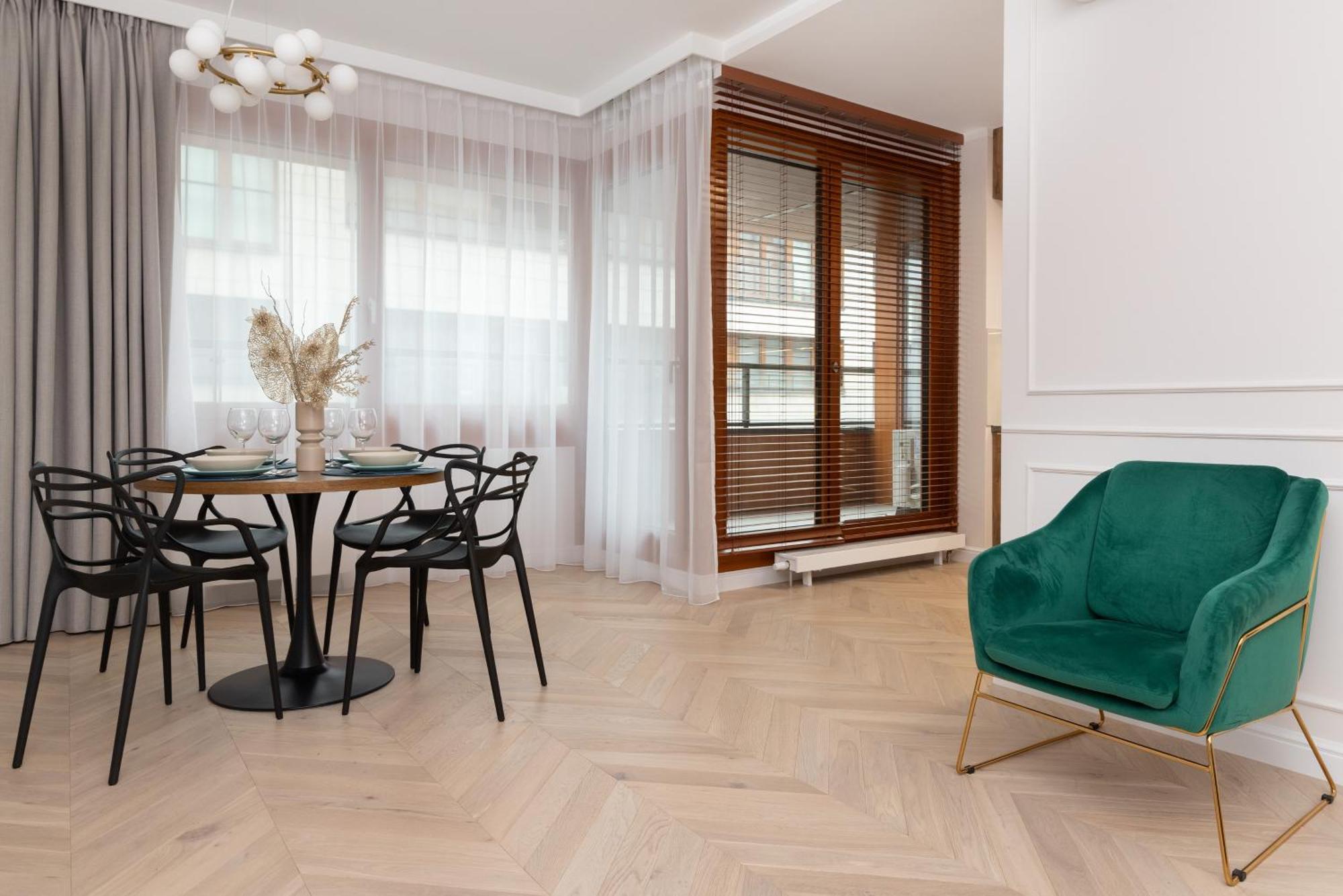 Lux Apartment Niemcewicza With Ac & Balcony Warsaw Ochota By Noclegi Renters Eksteriør billede